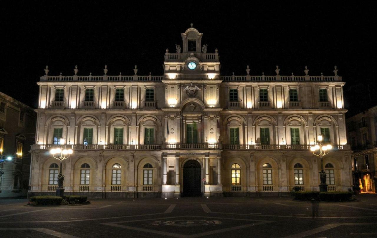 Alla Corte Del XIX Secolo Catânia Exterior foto