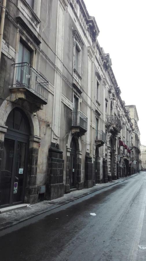 Alla Corte Del XIX Secolo Catânia Exterior foto